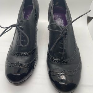 Carlos Falchi Patent leather pumps